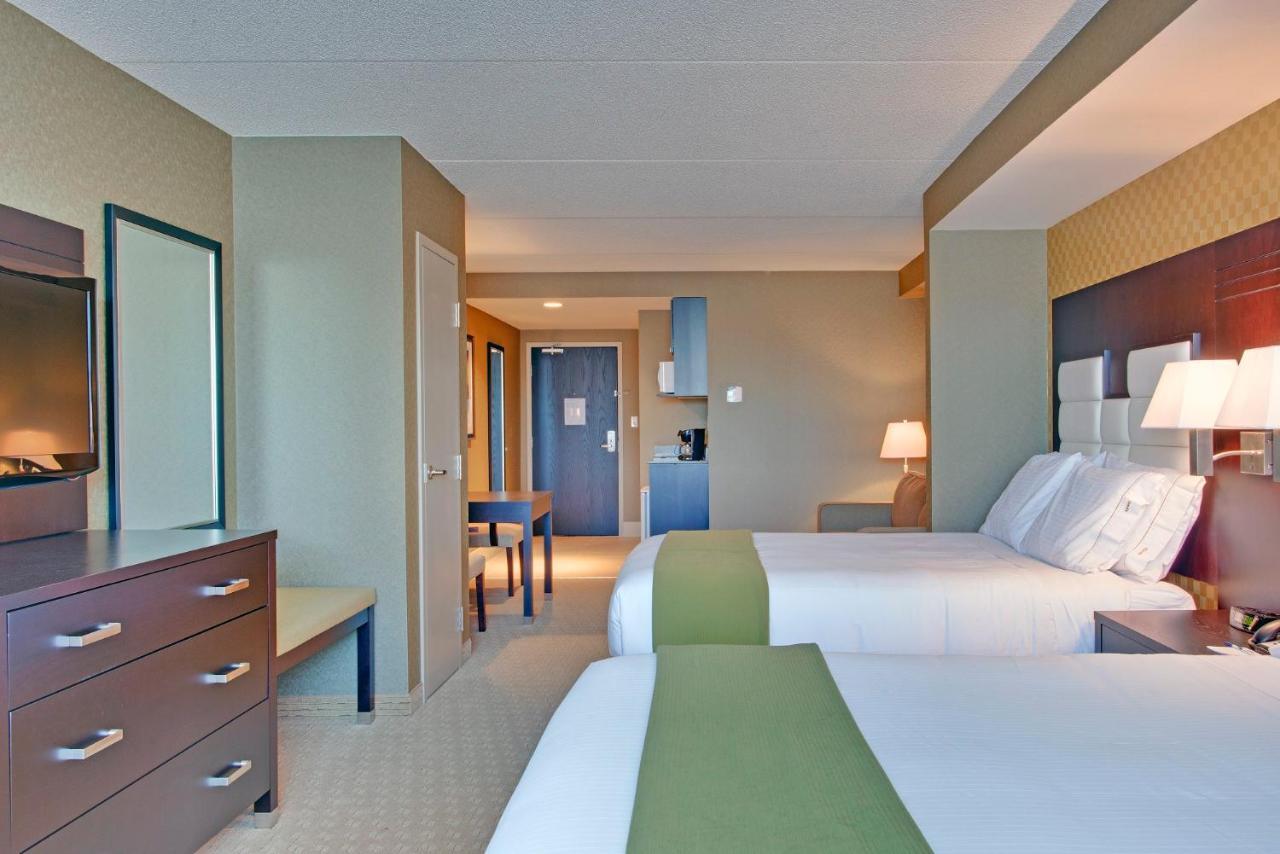 Holiday Inn Express Hotel & Suites Ottawa West-Nepean, An Ihg Hotel Bagian luar foto